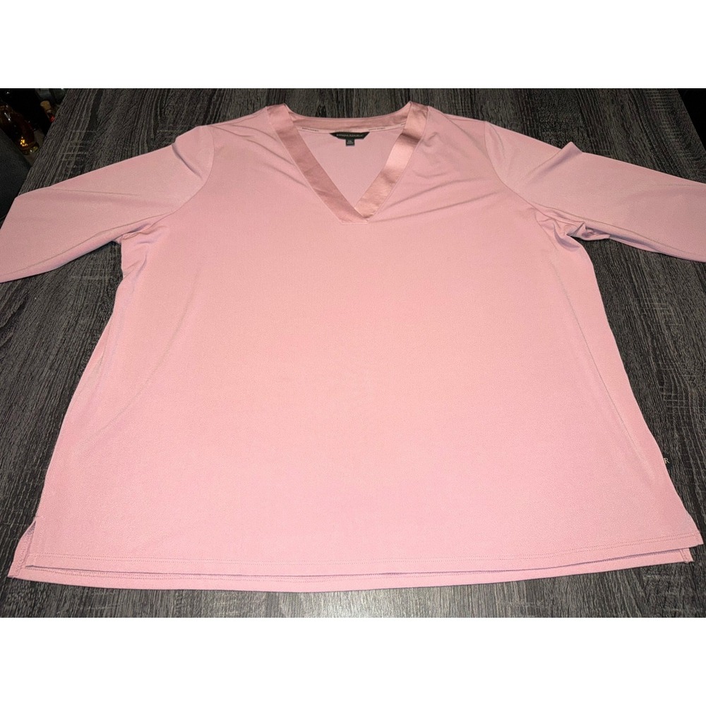 Banana Republic Women's‎ XXL Pink Long Sleeve Top Satin Trim V Neck Blouse